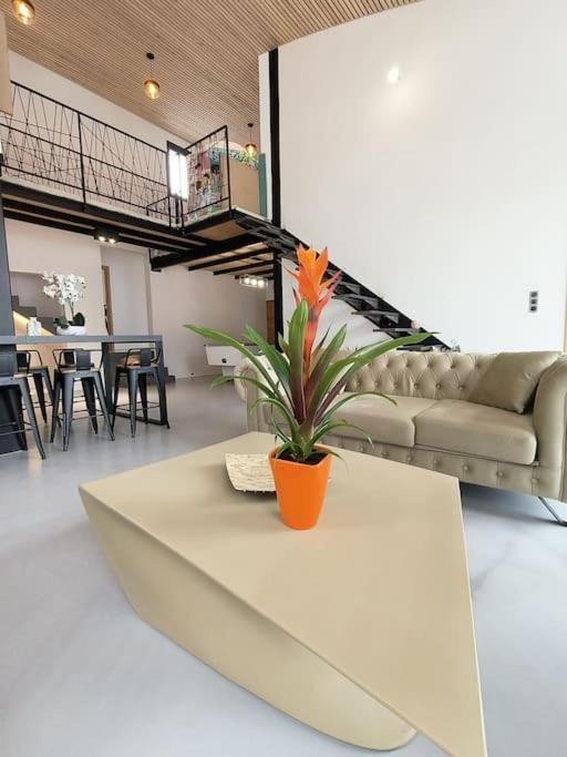 Villa Industrial Luxury Nimes & Arles Beaucaire  Exterior foto
